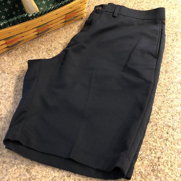 Haggar Other - Haggar Men's Dress Shorts Size 34